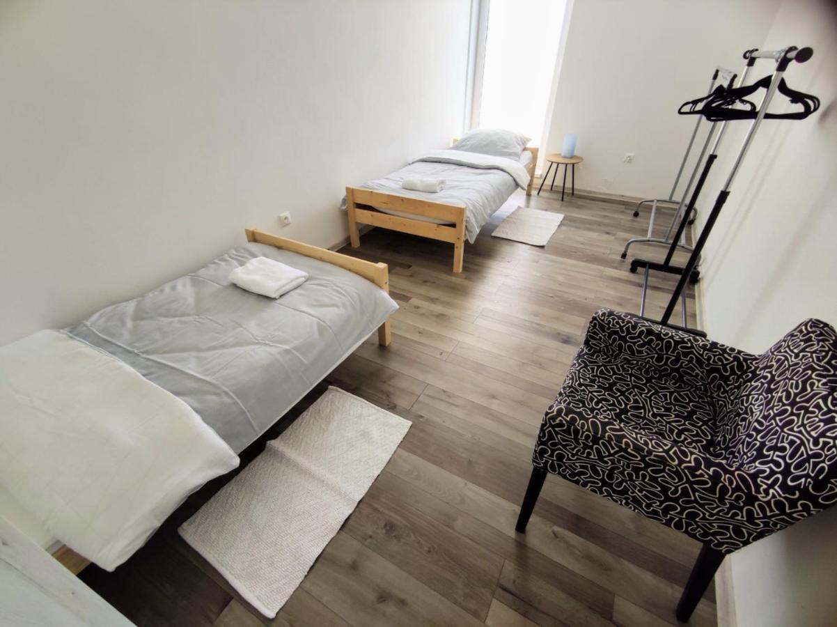 Comfort Apartment For 6 & Loggia & Free Parking Жиліна Екстер'єр фото