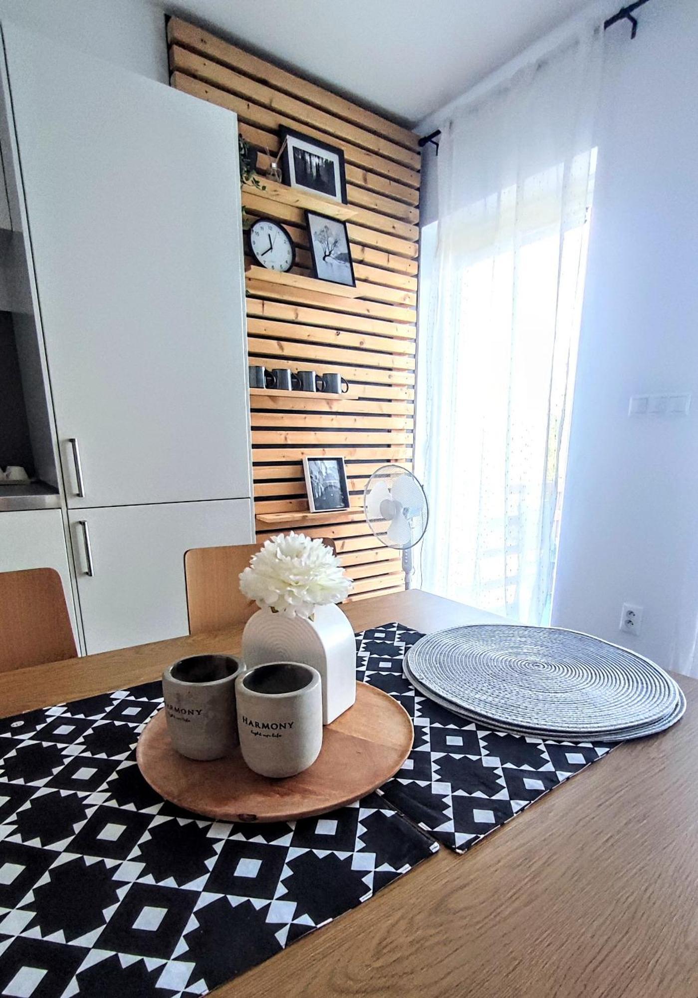 Comfort Apartment For 6 & Loggia & Free Parking Жиліна Екстер'єр фото